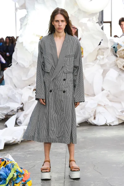 Look 26